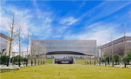 诸侯快讯案例丨对标世界一流 这家高校图书馆有颜值更有科技内涵