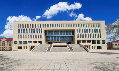 诸侯快讯案例 | 在“塞外苏杭”，邂逅书海与自然