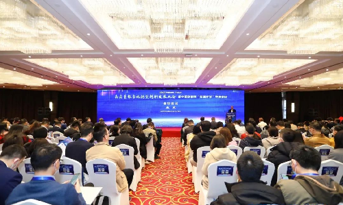 实力认可！诸侯快讯入选中国信通院《高质量数字化转型产品及服务全景图》